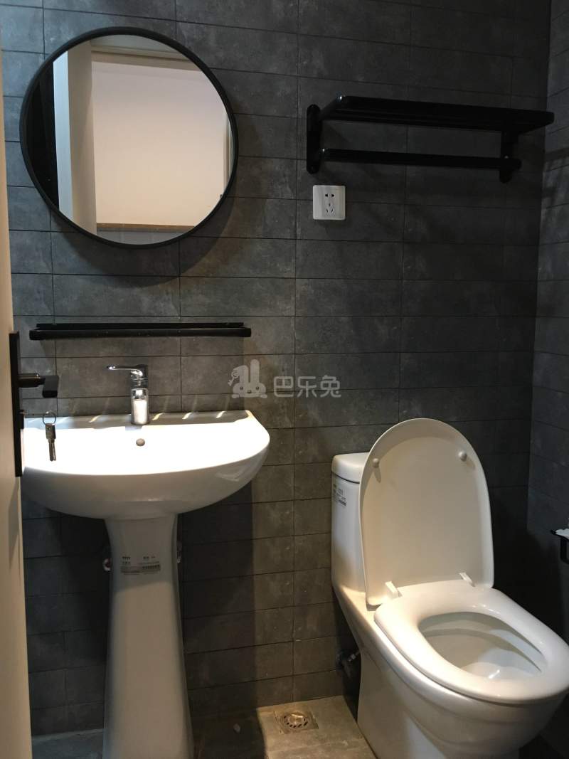 群岛公寓（红普路店）2294108卫生间图4