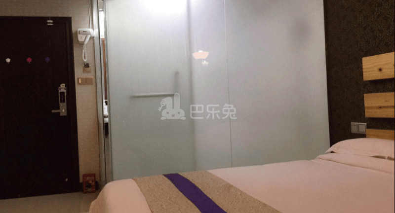 名硕公寓2305218卧室图0