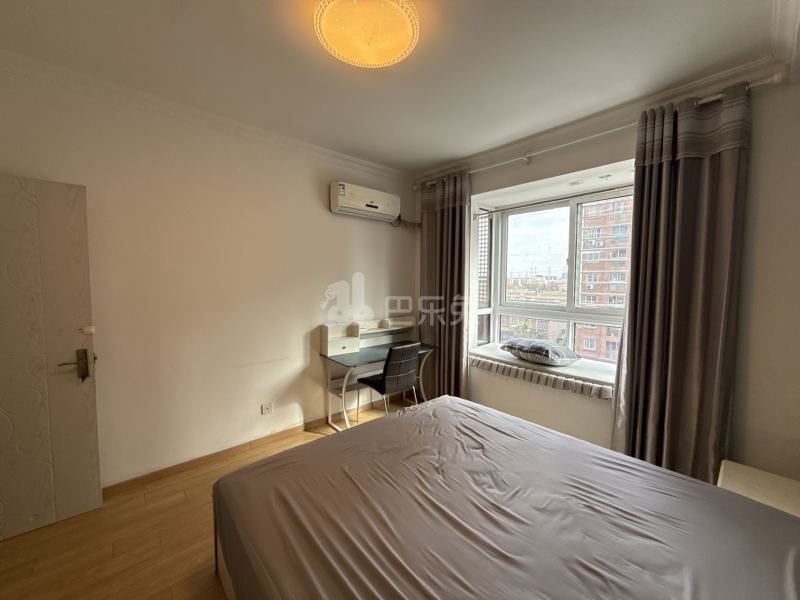 和家欣苑B区2311896卧室图1