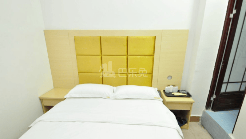 七星精品公寓2312626卧室图3