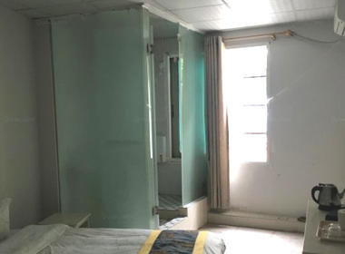 沁雅公寓 1室0厅1卫