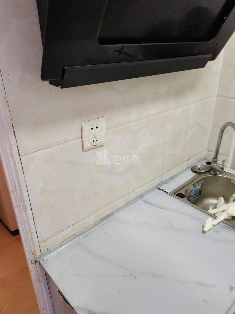 华绣路18弄小区2371628厨房图11