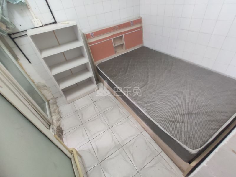 园丁楼2384893卧室图1