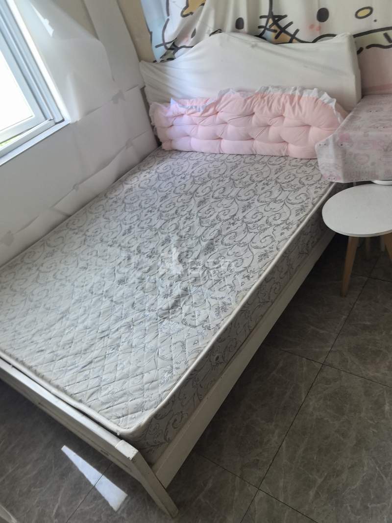 华滨家园2406661卧室图0