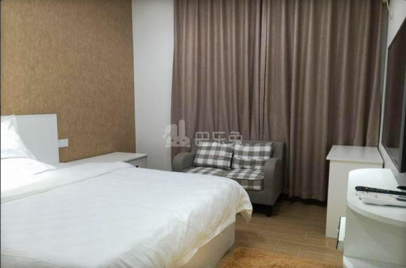 泰峰大厦公寓2406701卧室图1