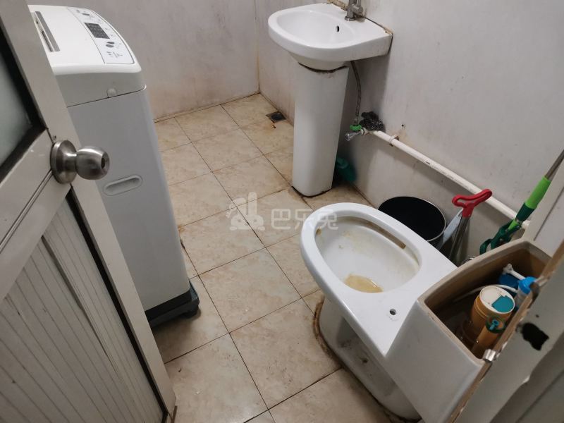 颛溪七村2412434卫生间图6