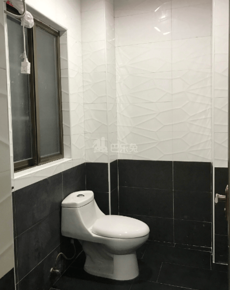 暖心公寓（龙苑街9号）2414129卫生间图2