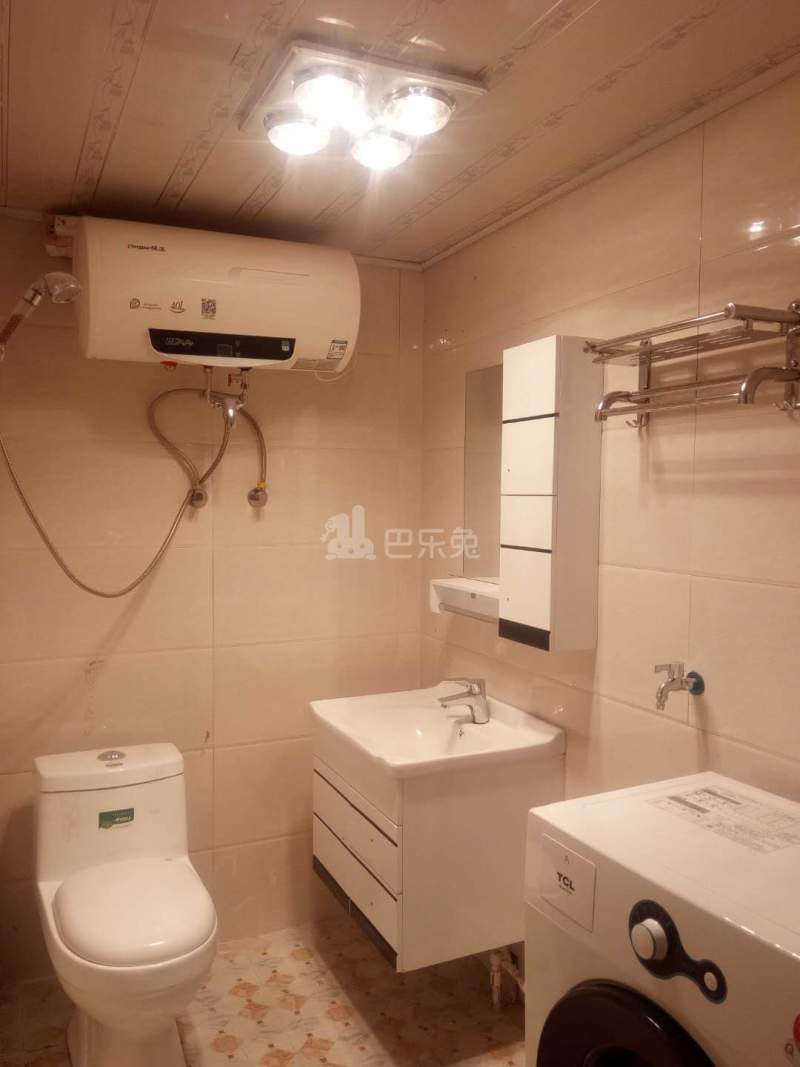 好来屋公寓2432117卫生间图4