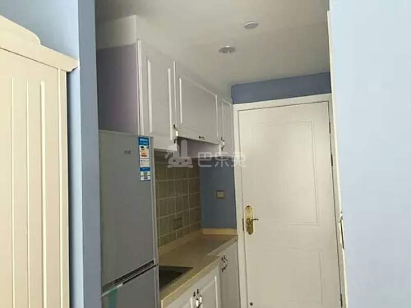 佐林佑李酒店式公寓2439629厨房图1