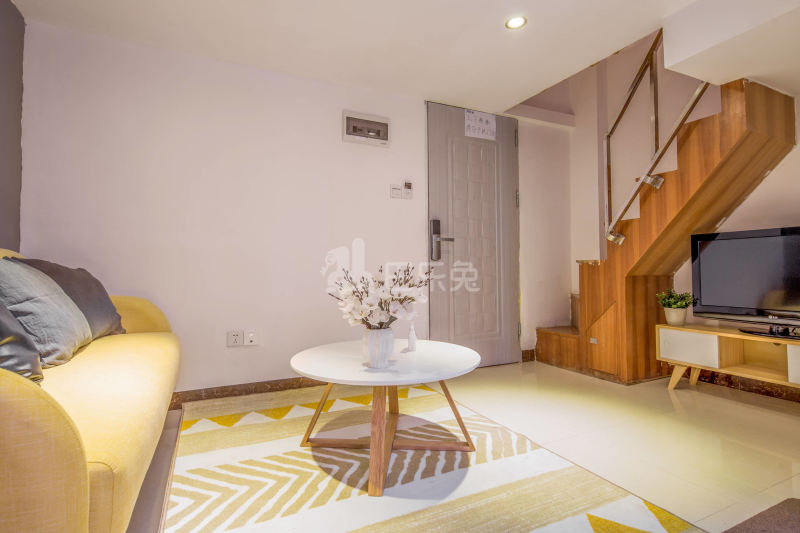 CD创意公寓（中山三店）2508272客厅图3