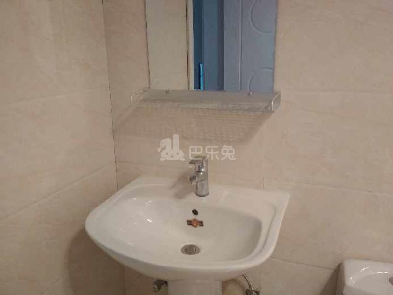 美罗家园罗翔苑2579410卫生间图19