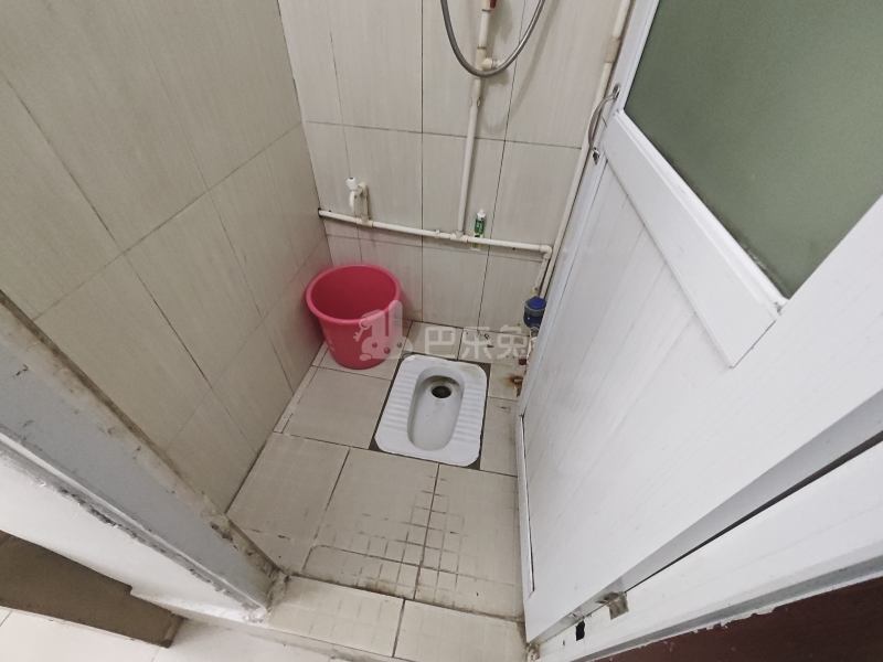 海湾花园2601351卫生间图5