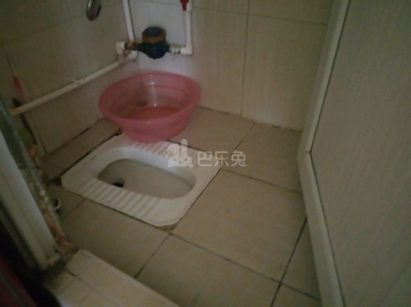 海湾花园2601351卫生间图6