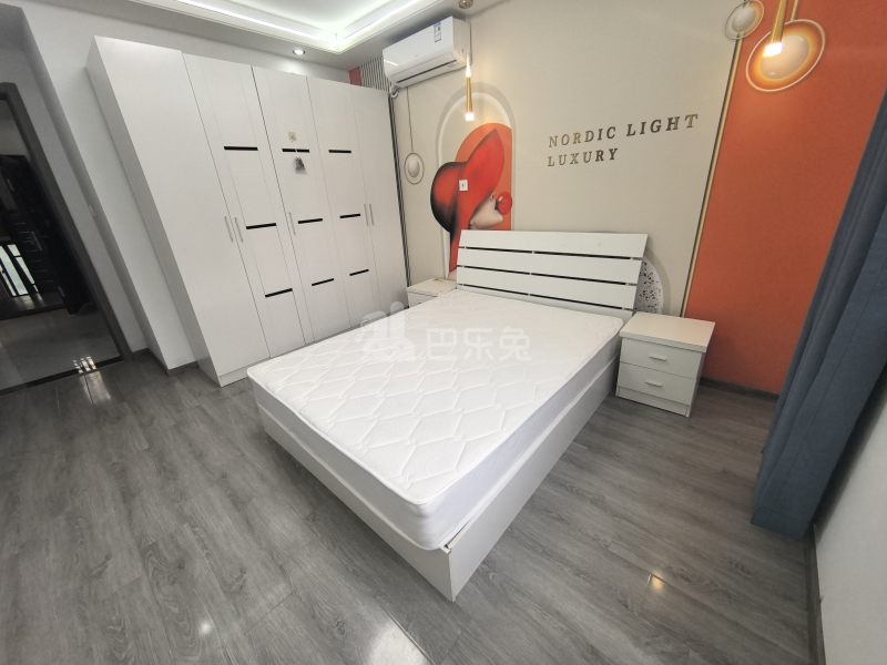 润江花苑2649956卧室图1