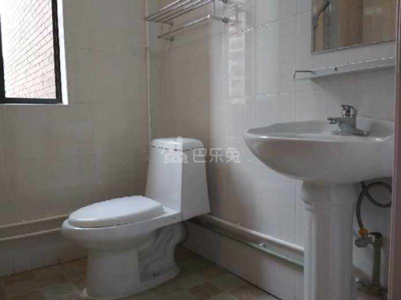 古楼新苑东区2631075卫生间图20