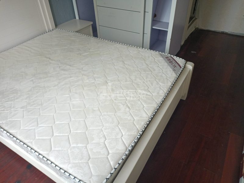 瑞立中央花城2709990卧室图0