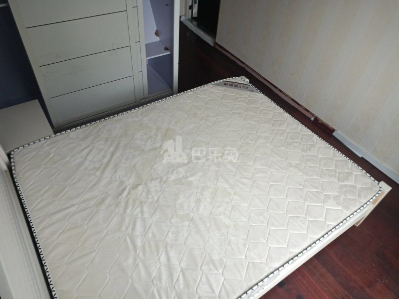 瑞立中央花城2709990卧室图1