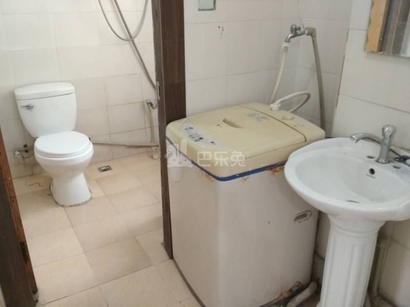 新凯城银杏苑2750624卫生间图17