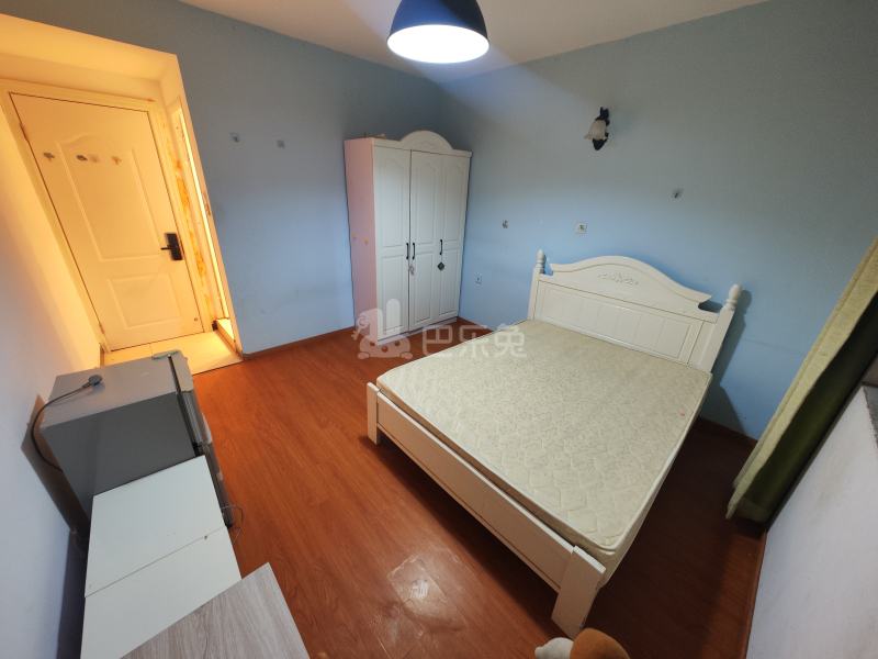 聚丰景都2779324卧室图1