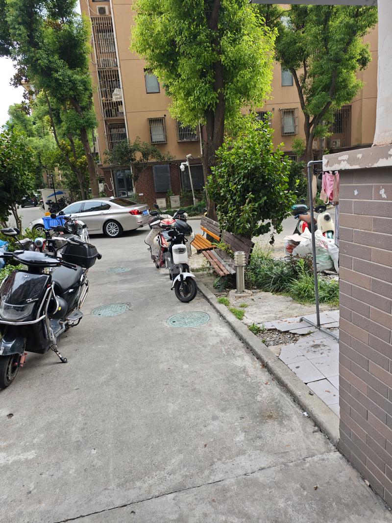 大华锦绣华城第四街区（振东花苑小区）2780725周边环境图16