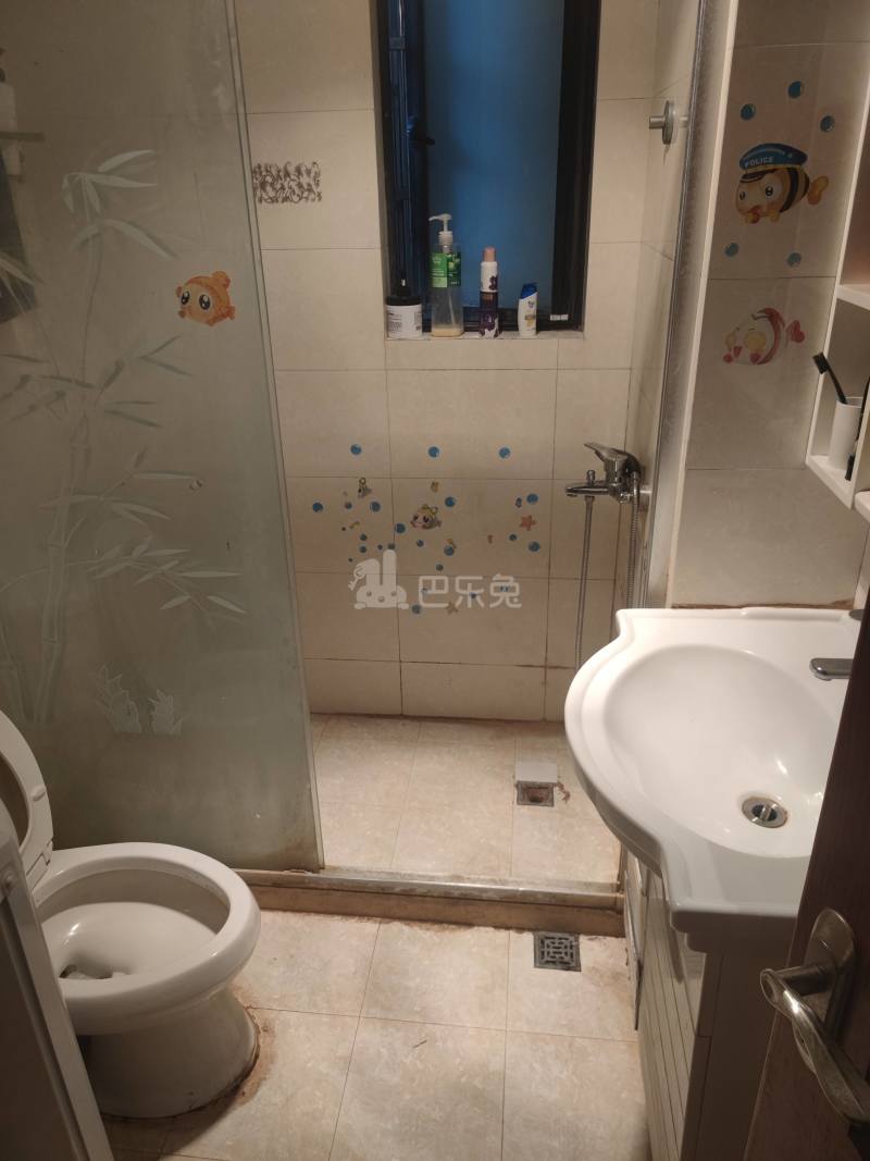 杰圣家苑2789702卫生间图8