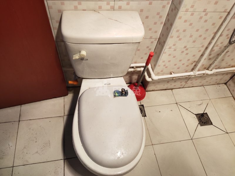 鹤沙航城东茗苑中区27635卫生间图12