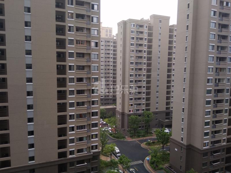 翔瑞新苑东区（鹤槎路182弄）11485790周边环境图0