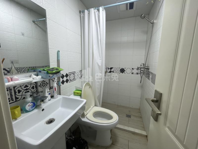 慧芝湖花园一、二期2831386卫生间图7