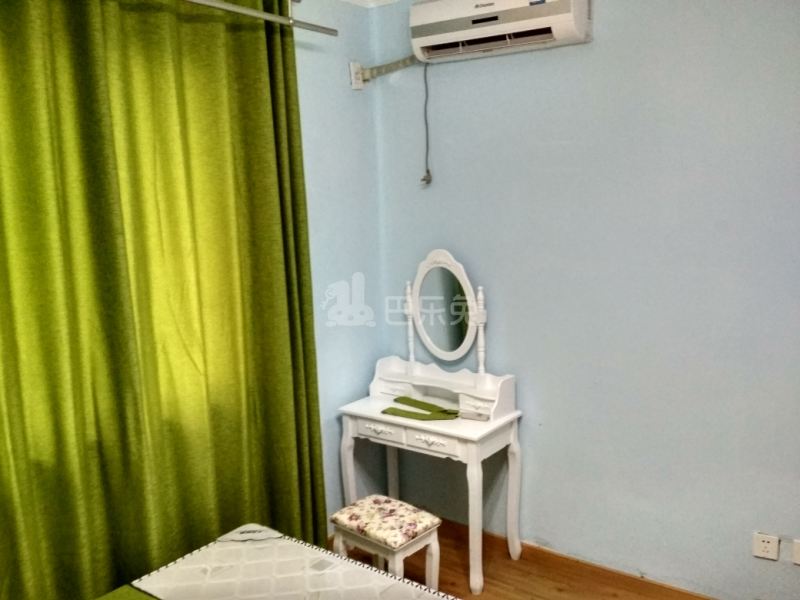 康新花园2861883卧室图2