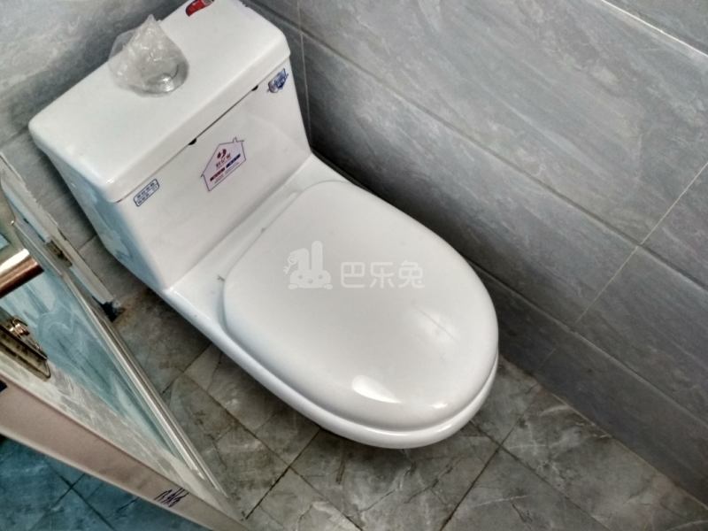 康新花园2861883卫生间图8