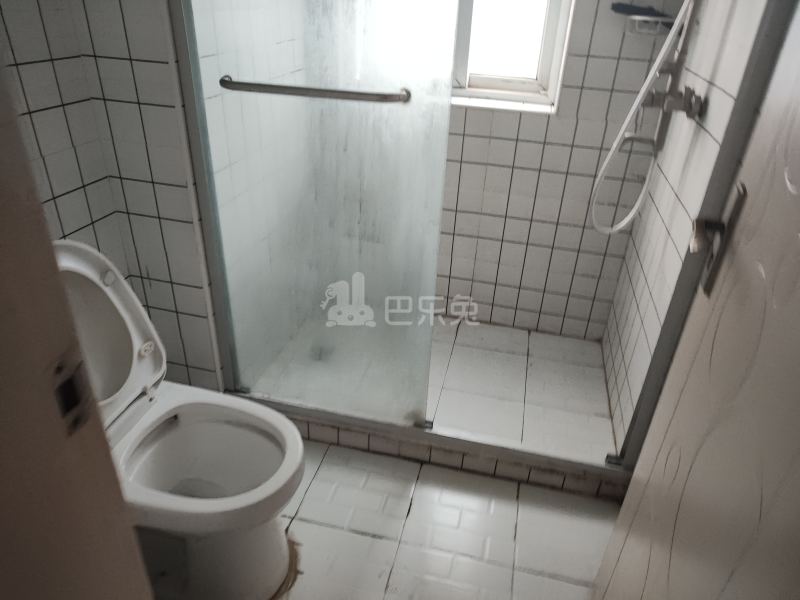 翔瑞新苑东区（鹤槎路182弄）2865529卫生间图12