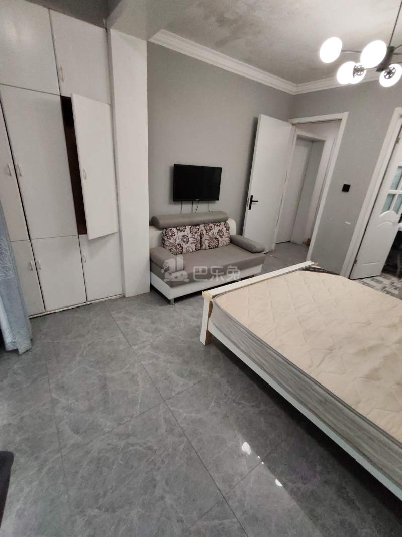 西郊协和小区286053卧室图3