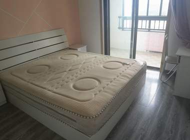 新凯城紫荆苑 3室1厅1卫