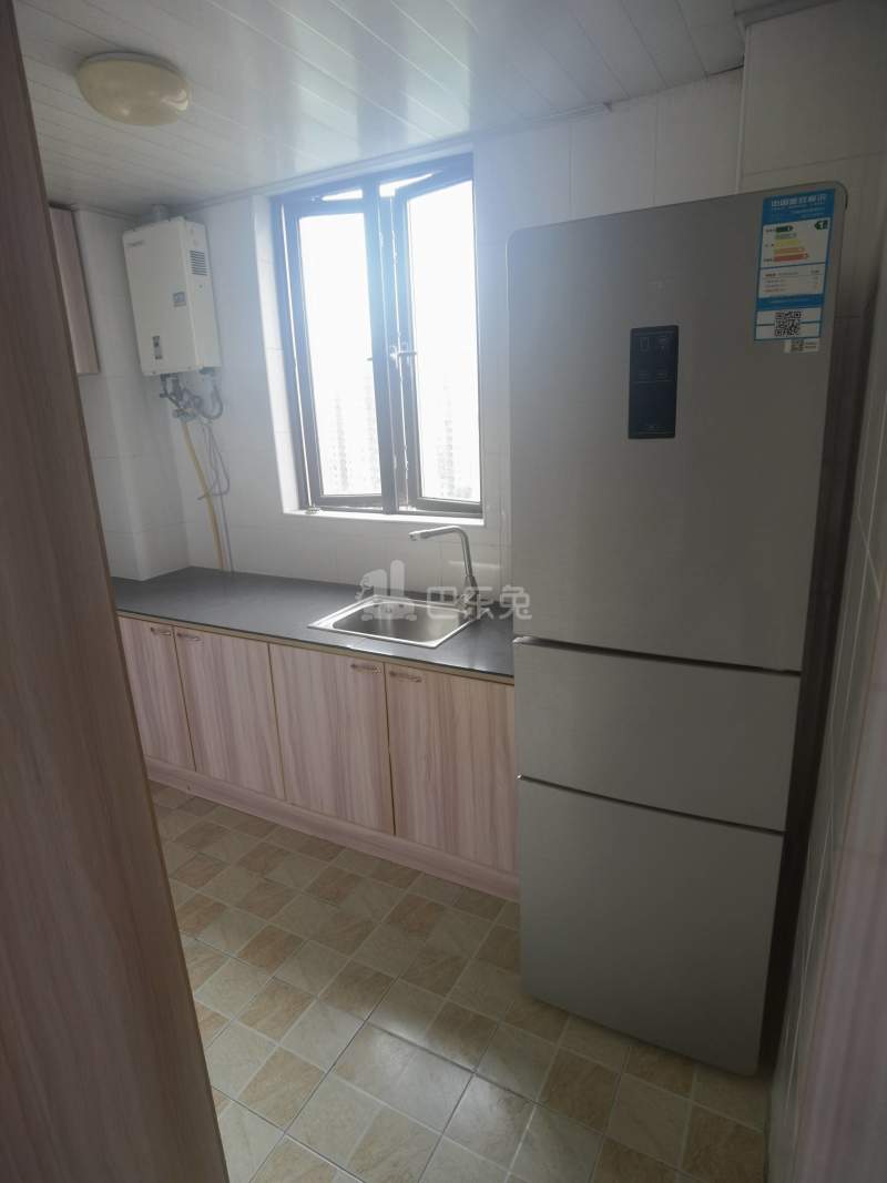 新凯城紫荆苑2922581厨房图5