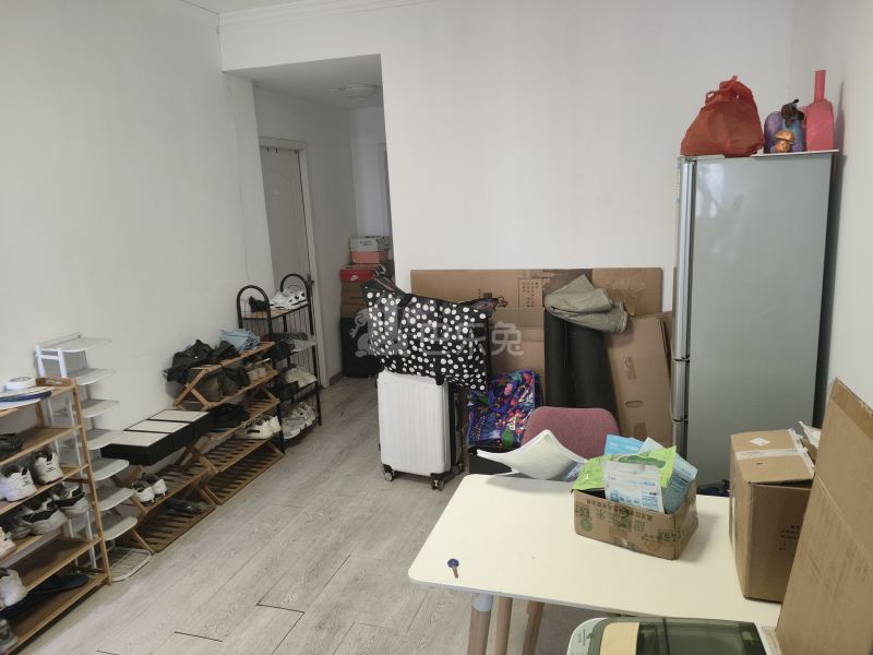 阳光城上府（阳光城丽兹公馆）2936971客厅图6