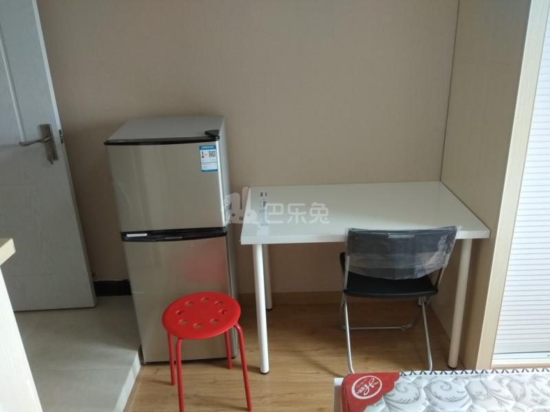 徐汇世家花园（徐汇玺庭）2994751客厅图4