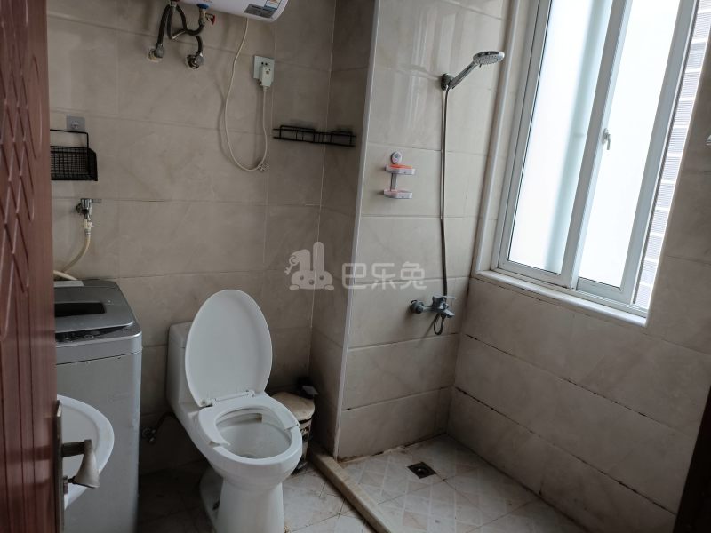 高潮新苑3012049卫生间图8