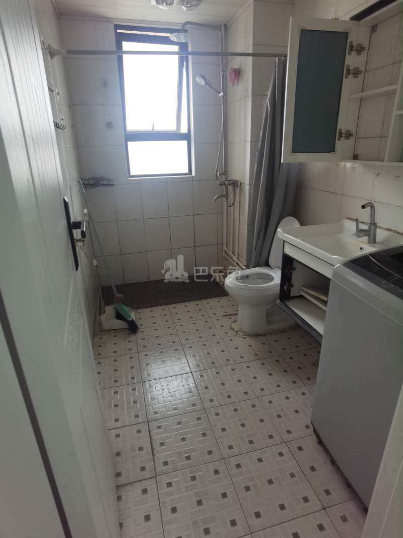 新凯城紫荆苑3032060卫生间图7