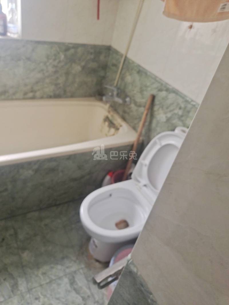 联洋花园二期3076604卫生间图7