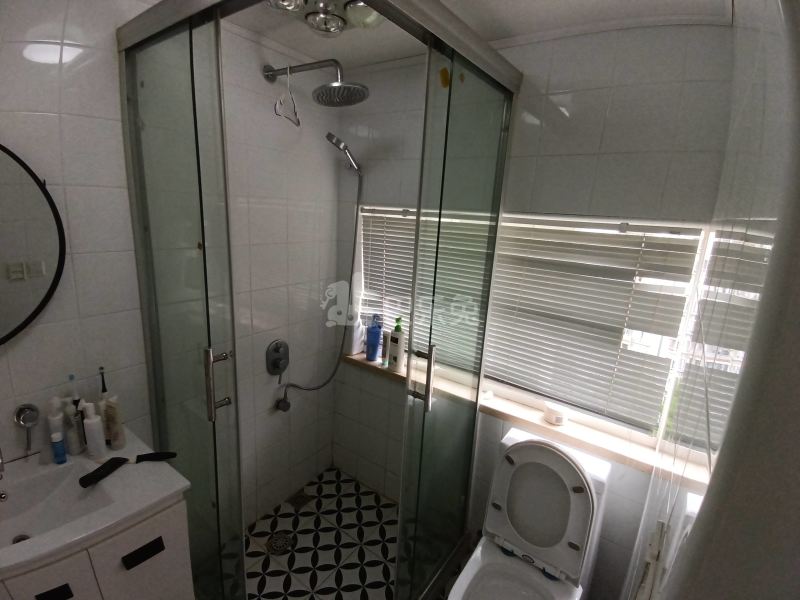 联洋花园二期3076604卫生间图13