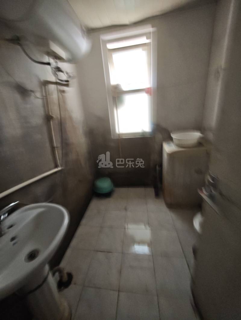 邻里苑3092979卫生间图5