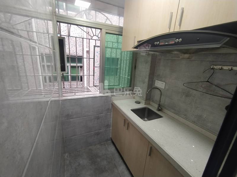 横岗旱塘三路15号3101330厨房图5