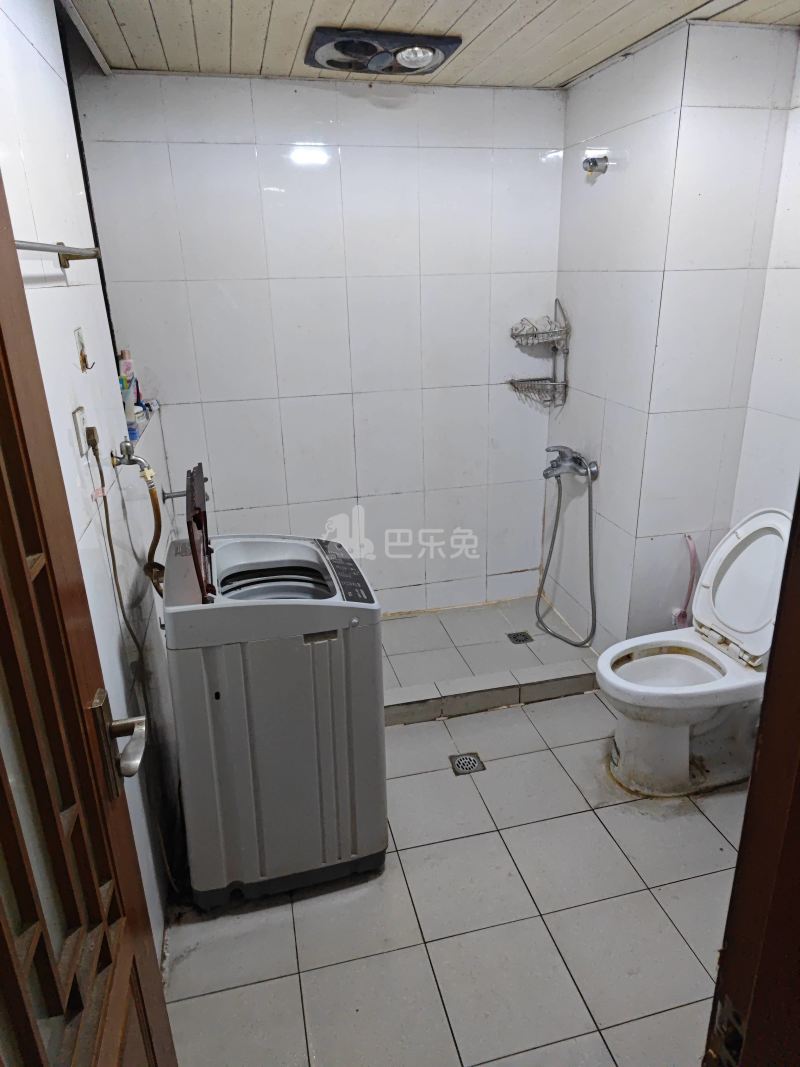 虹叶花苑3027706卫生间图22