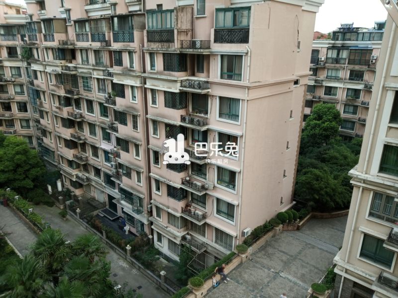 上海杨浦_莱茵半岛_1室0厅0卫_合租朝西北_翔殷路500弄1-64号-上海