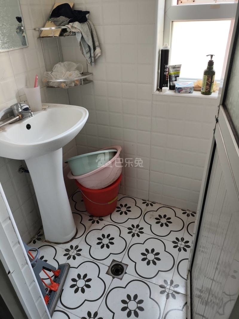 金桥和苑3148168卫生间图7