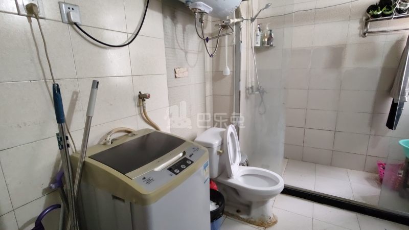 新梅共和城14691838卫生间图3