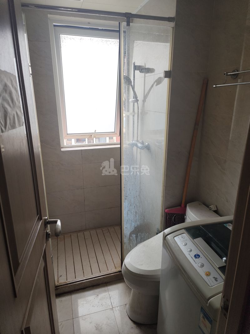 金地自在城三期A区（金地褐石苑A区）6969241卫生间图14