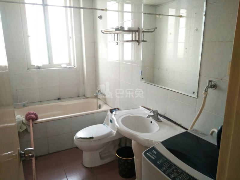 民乐社区南苑六村东区3216959卫生间图12