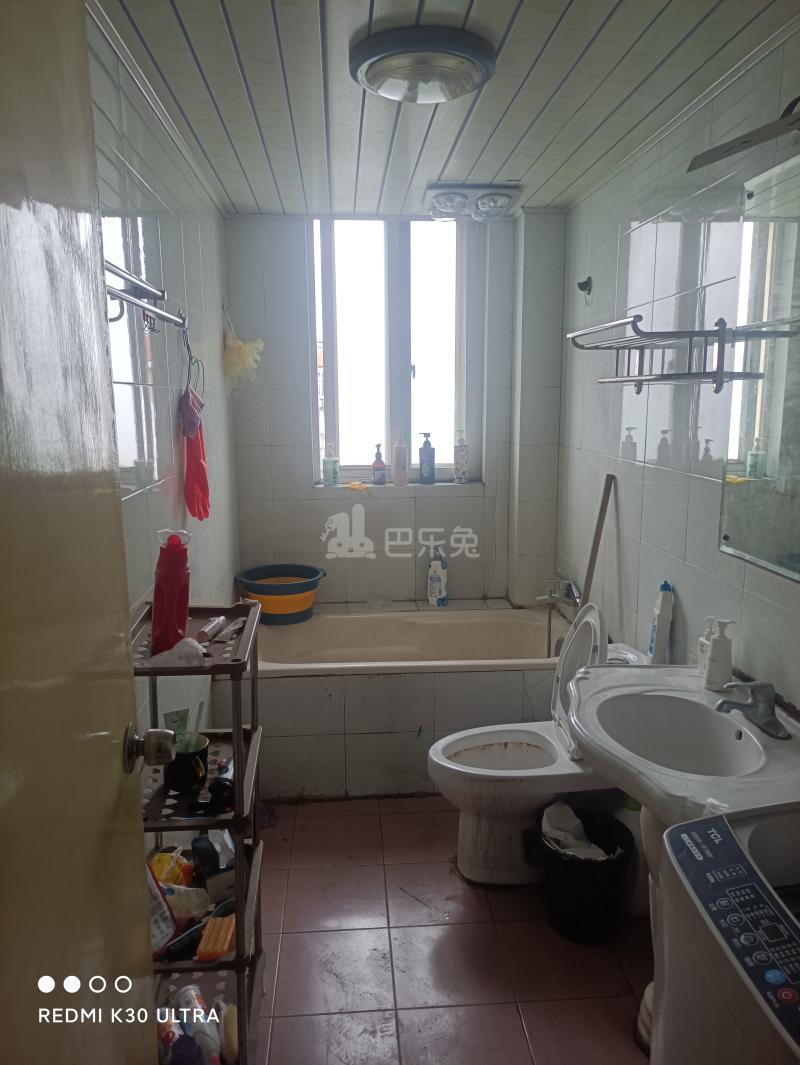 民乐社区南苑六村东区3216959卫生间图9