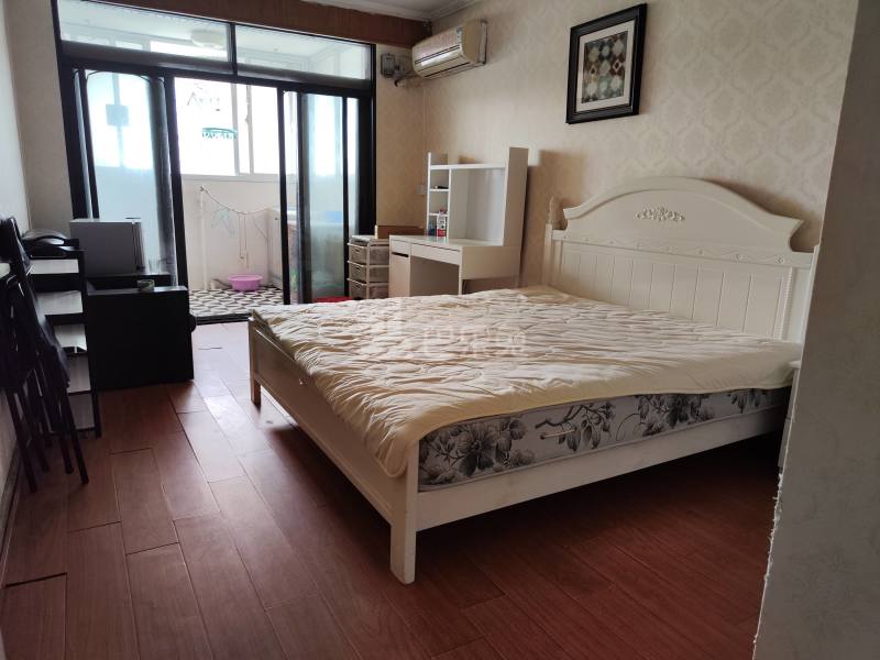 华苑大厦3262015卧室图0